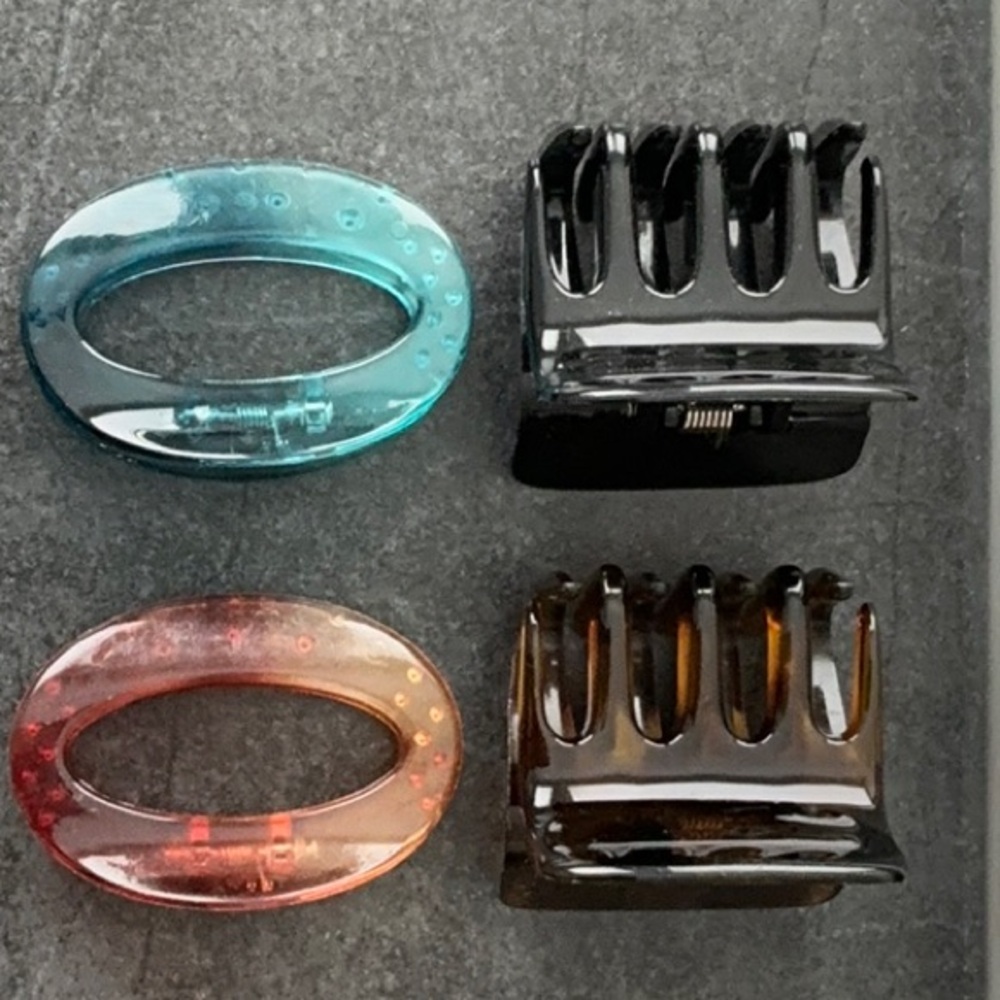 NEW - Set of 4 Hair Clips